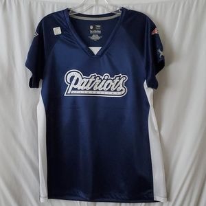Patriots NFL Sparkle Short Sleeve Top. Never worn.